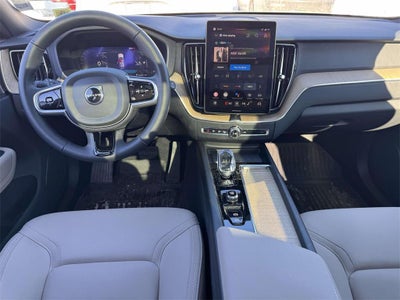 2026 Volvo XC60 B5 Plus