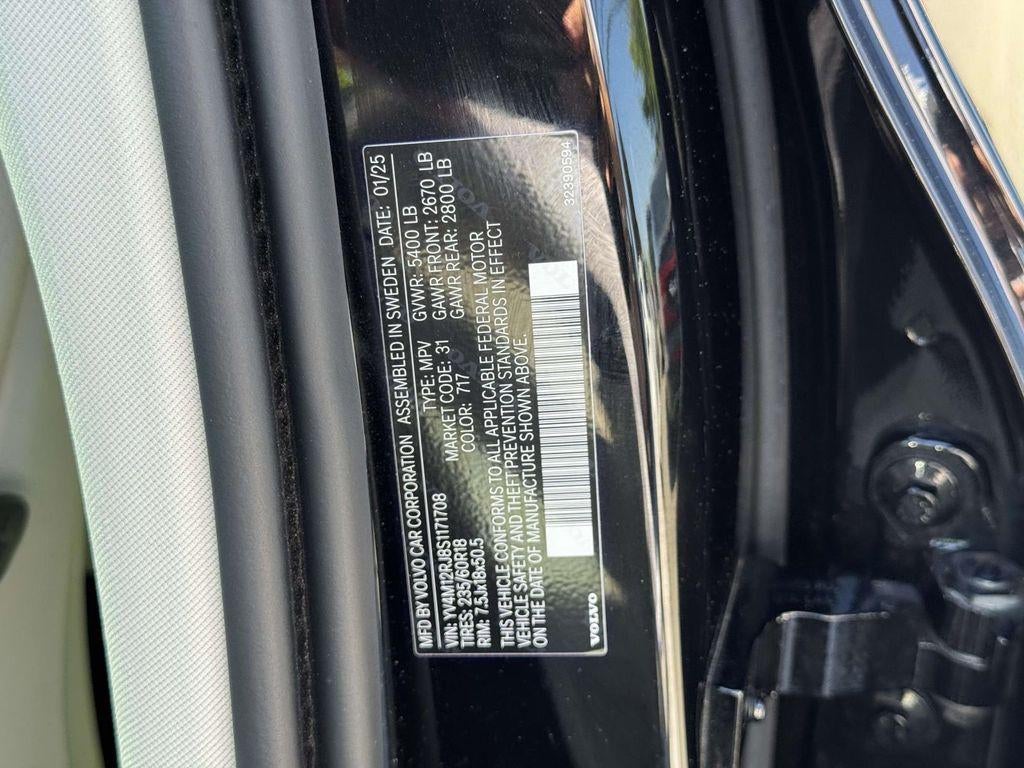 2025 Volvo XC60 B5 Core
