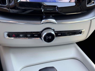 2025 Volvo XC60 B5 Core
