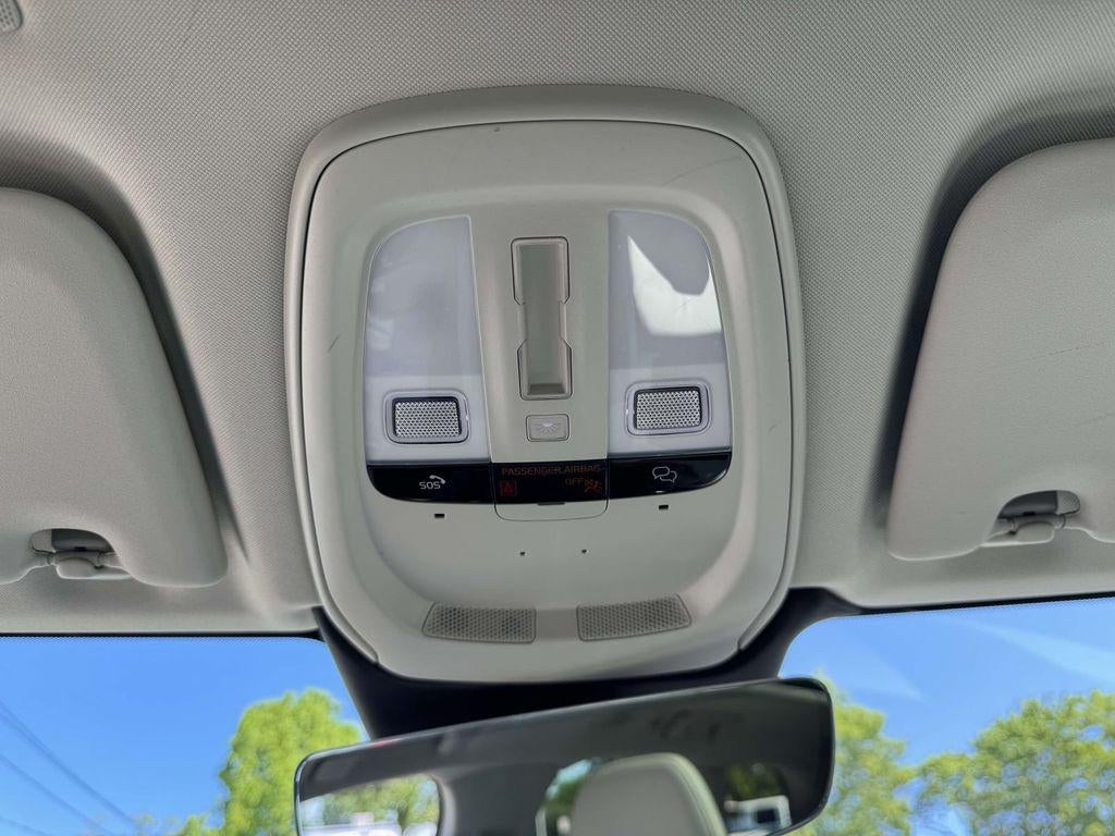 2025 Volvo XC60 B5 Core