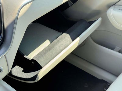 2025 Volvo XC60 B5 Core