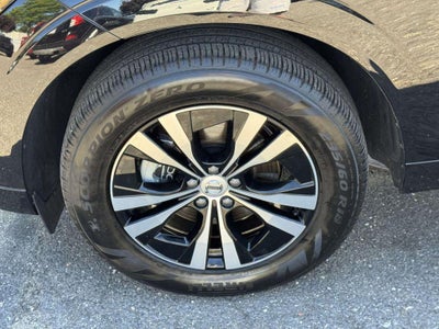 2025 Volvo XC60 B5 Core