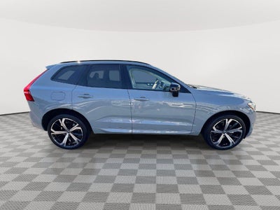 2025 Volvo XC60 B5 Ultra