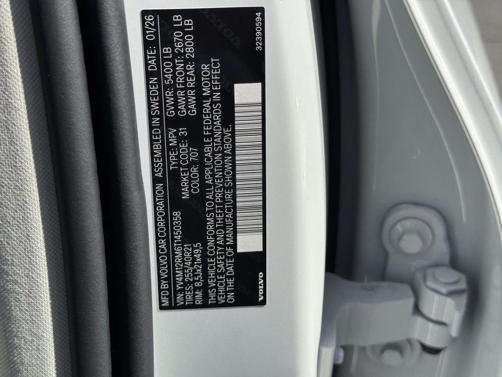 2026 Volvo XC60 B5 Ultra