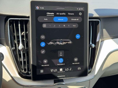 2026 Volvo XC60 B5 Ultra