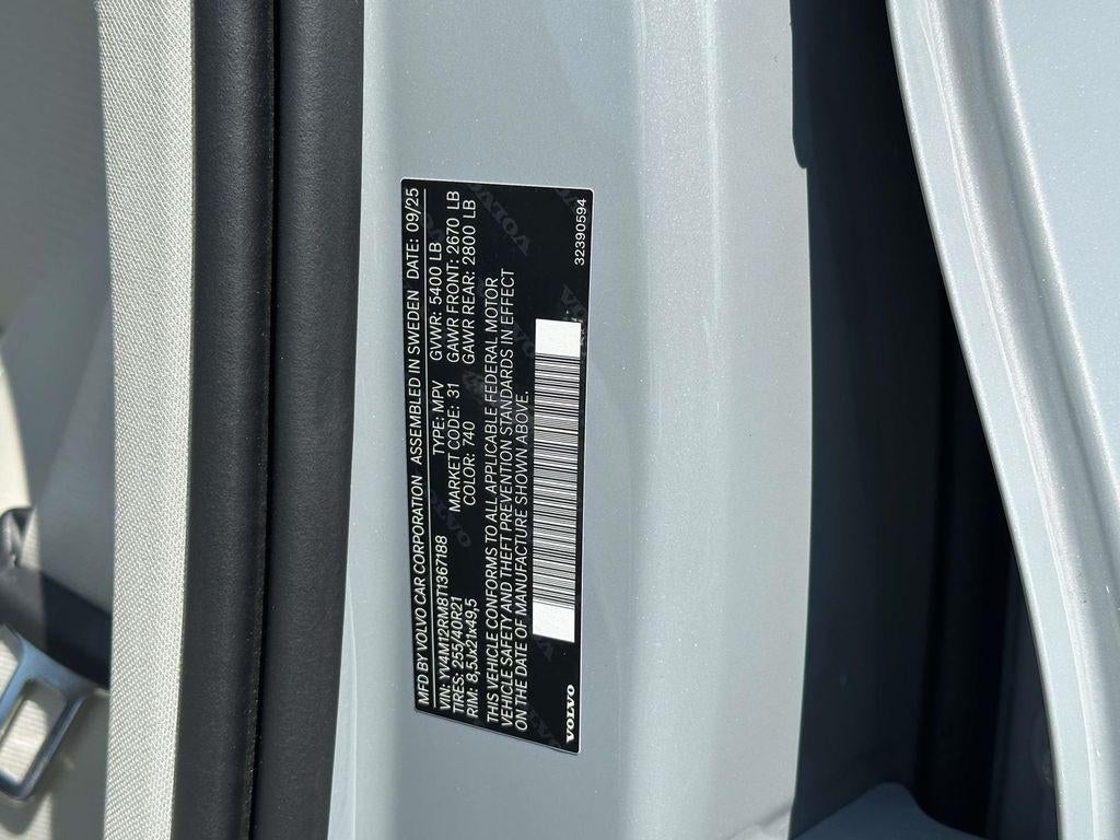 2026 Volvo XC60 B5 Ultra