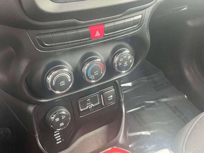 2015 Jeep Renegade Trailhawk