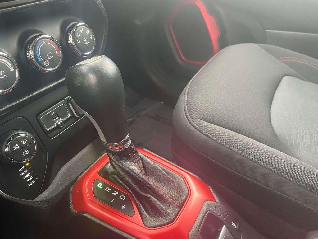 2015 Jeep Renegade Trailhawk