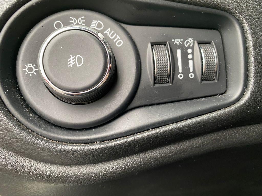 2023 Jeep Renegade Trailhawk 4x4