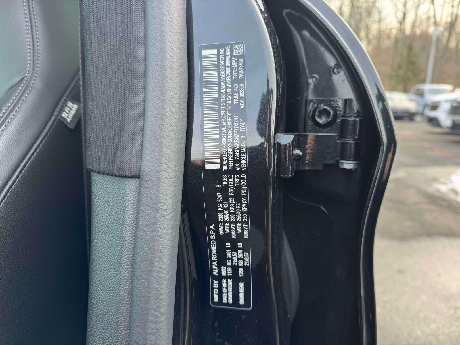 2023 Alfa Romeo Stelvio Veloce AWD