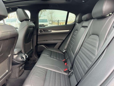 2023 Alfa Romeo Stelvio Veloce AWD