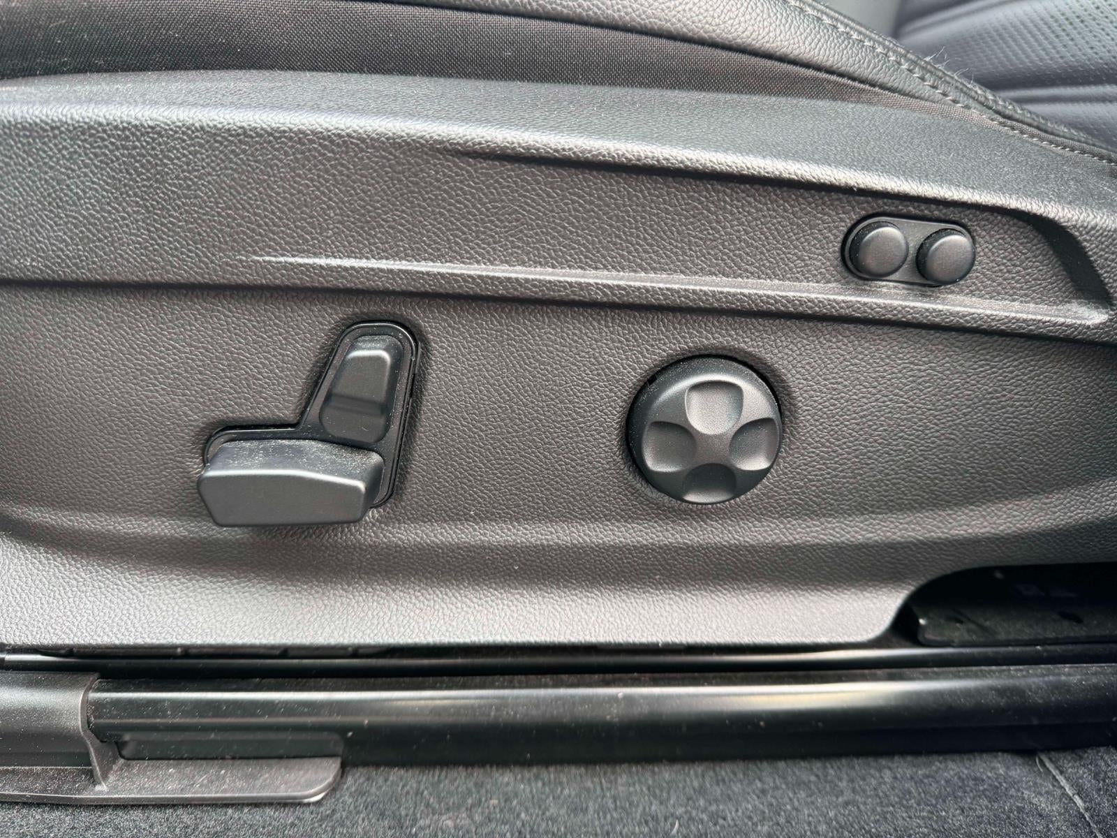 2023 Alfa Romeo Stelvio Veloce AWD